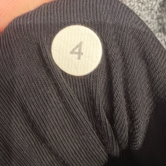 Lululemon Karmacollected Jacket
Heathered Speckled Black - Picture 9 of 9